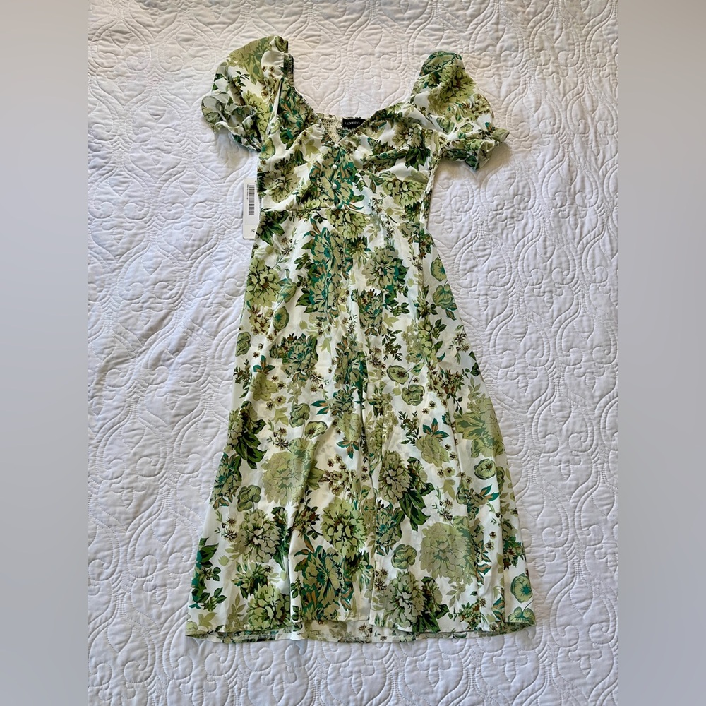 Floral green midi dress